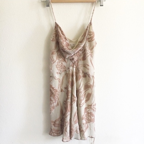 10 Crosby Derek Lam Blush Pink and Cream Silk Top - Picture 2 of 8